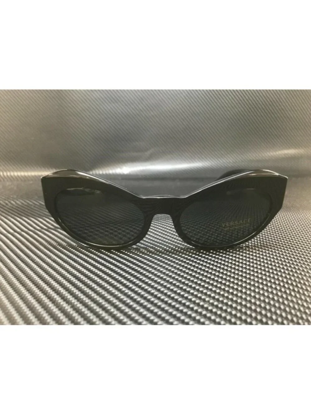 New Burberry Women  Sunglasses --